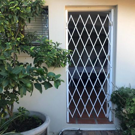 Ferienwohnung Just A Bed Stellenbosch Exterior foto