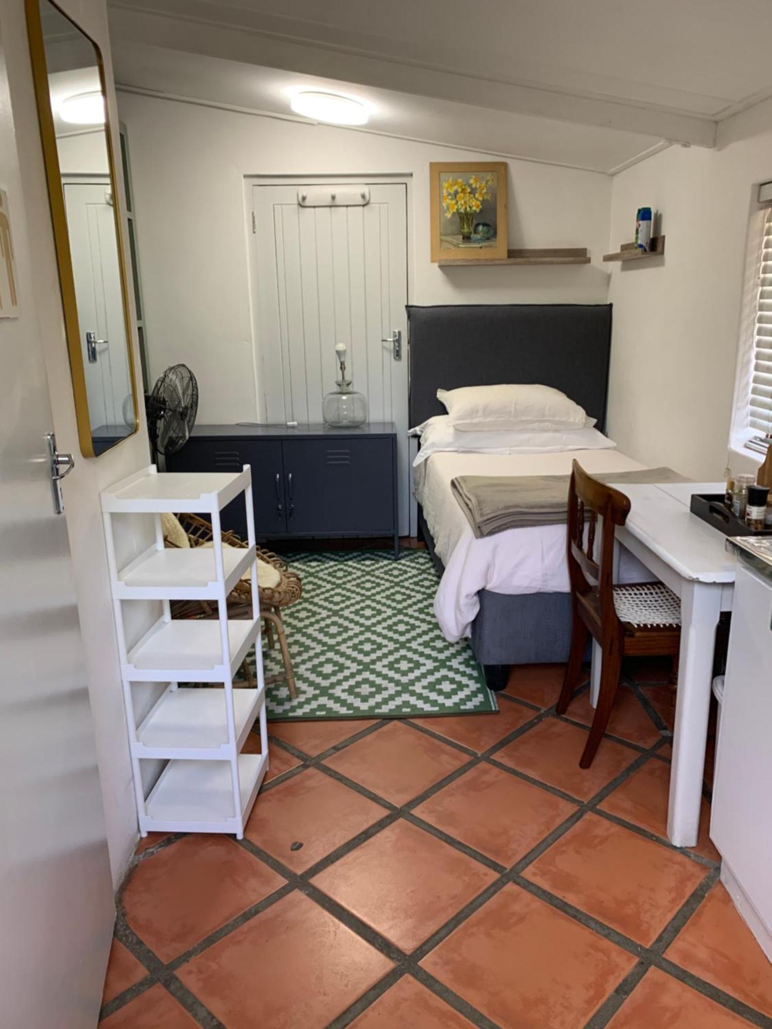 Ferienwohnung Just A Bed Stellenbosch Exterior foto